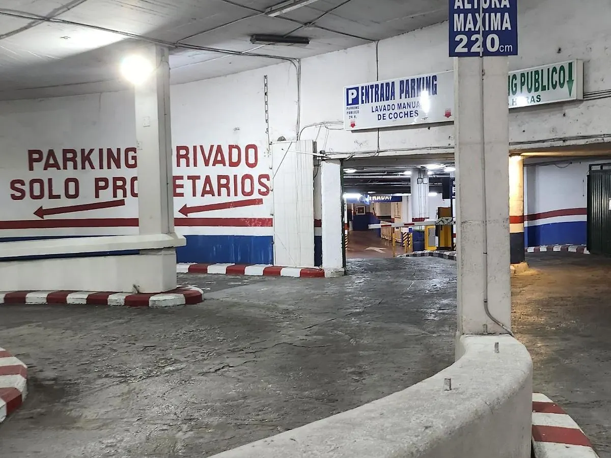 Apartamento Centro Torremolinos Con Parking Apartment